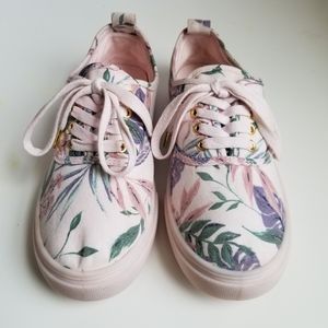 DIVIDED by H&M Tropical Print Canvas Sneakers